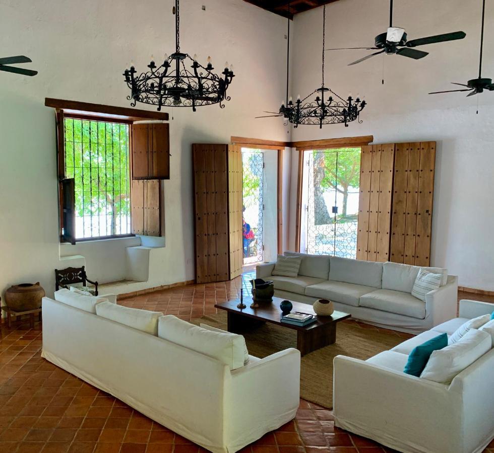 Hotel San Rafael Mompos Exteriér fotografie